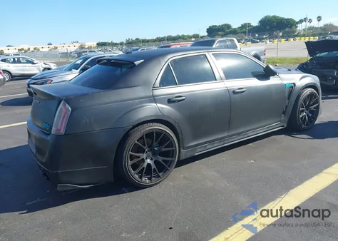 2012 Chrysler 300 из США, поврежденный, VIN 2C3CCAAG2CH237874